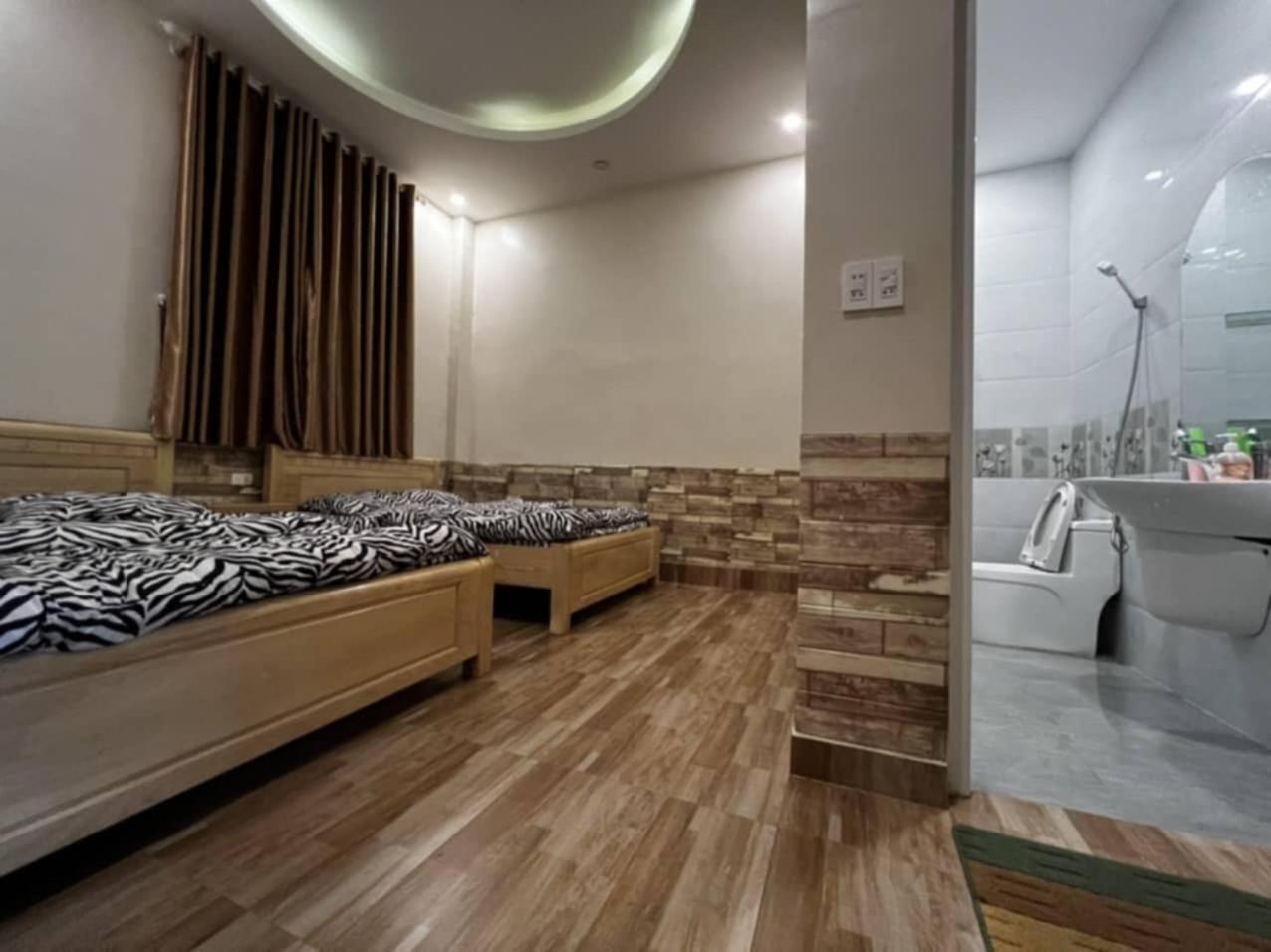 Salem House Apartment ดาลัด ภายนอก รูปภาพ
